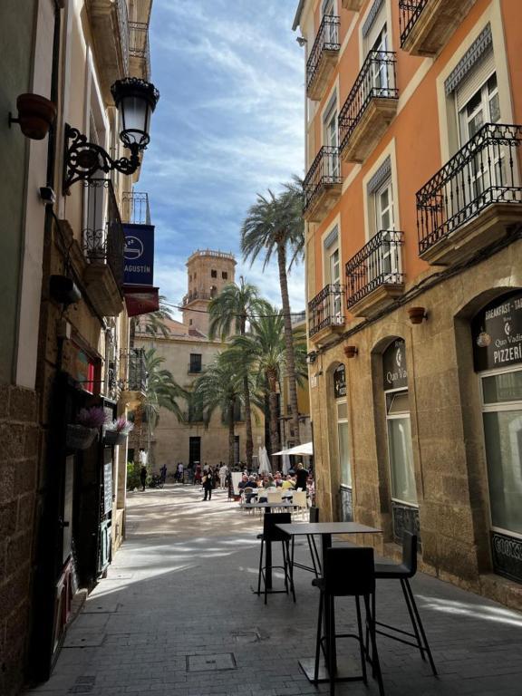 Old Town Alicante Exterior photo